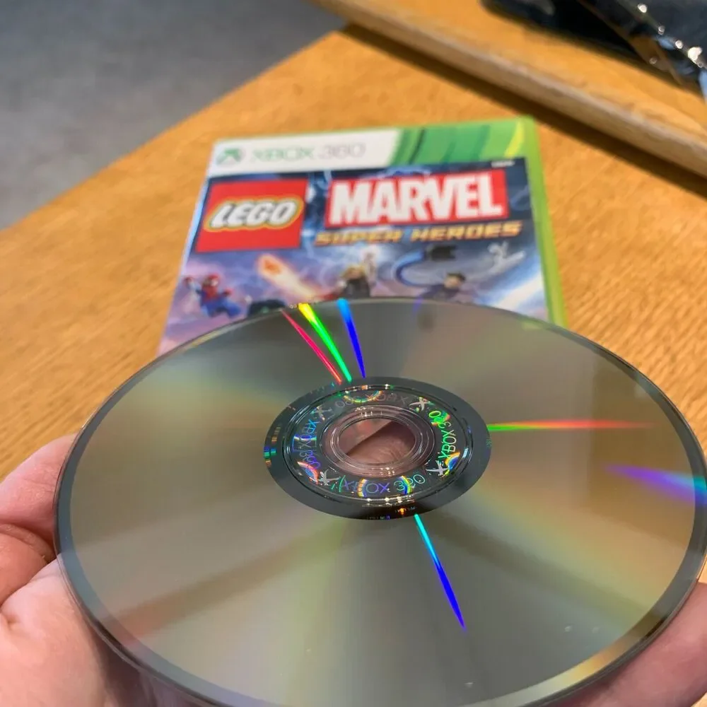 LEGO Marvel Super Heroes (Microsoft Xbox 360, 2013)